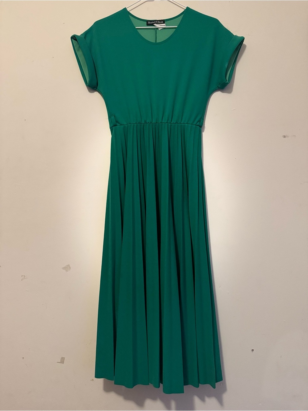 Emerald Green Midi Dress with Pleated Skirt